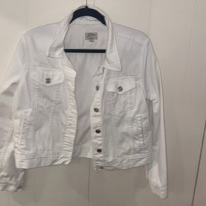 White denim jacket!